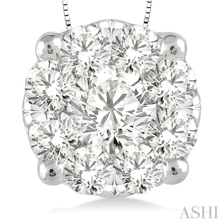 1 Ctw Round Cut Lovebright Diamond Pendant in 14K White Gold with Chain