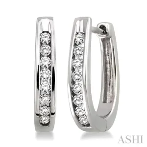 1/4 Ctw Round Cut Diamond Loop Earrings in Sterling Silver