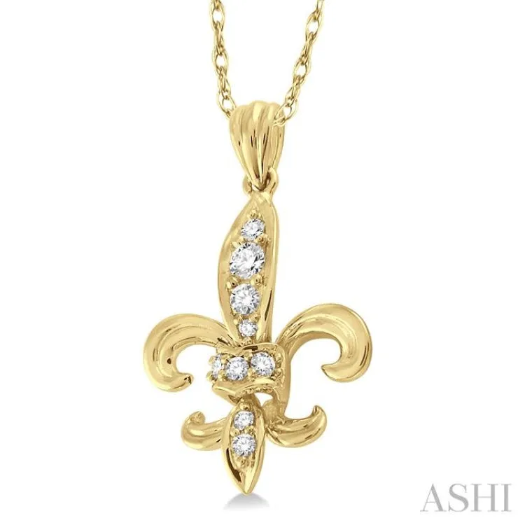 1/6 Ctw Round Cut Diamond Pendant in 14K Yellow Gold with Chain