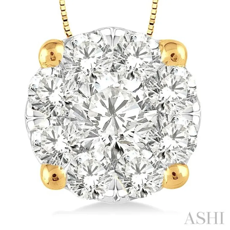 3/4 Ctw Lovebright Round Cut Diamond Pendant in 14K Yellow and White Gold with Chain