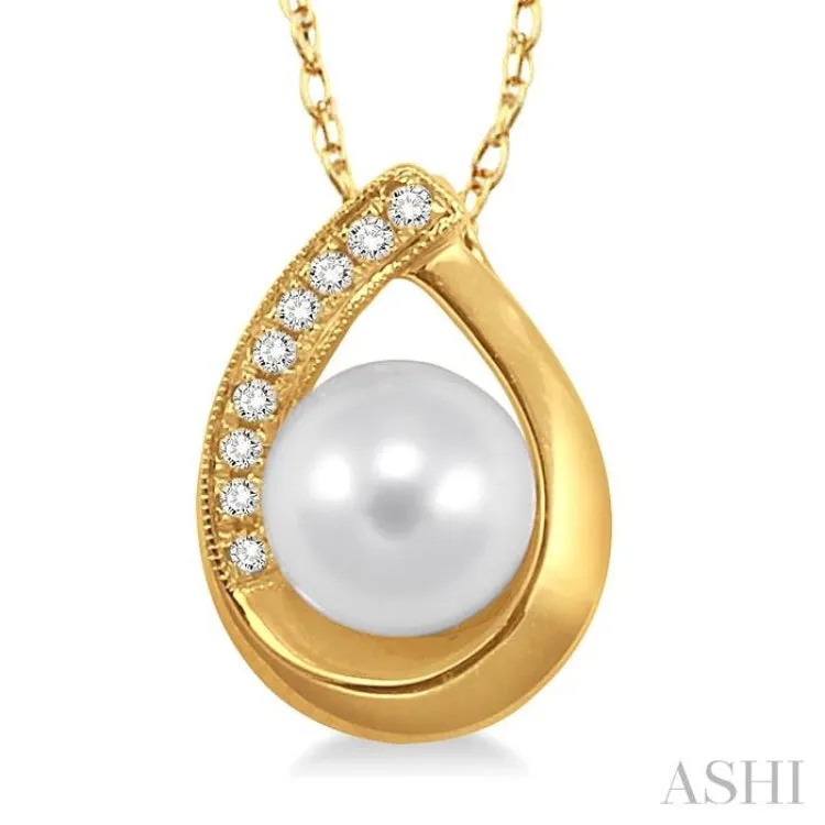 6.5 MM Cultured Pearl and 1/20 Ctw Round Cut Diamond Pendant in 10K Yellow Gold with Chain