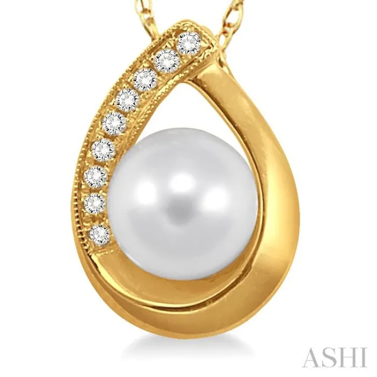 6.5 MM Cultured Pearl and 1/20 Ctw Round Cut Diamond Pendant in 10K Yellow Gold with Chain