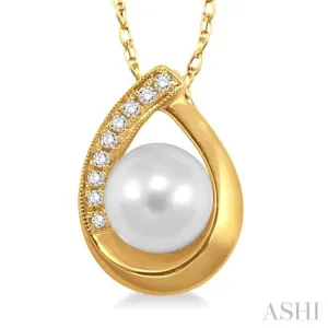 6.5MM Cultured Pearl and 1/20 Ctw Round Cut Diamond Pendant in 10K Yellow Gold with Chain