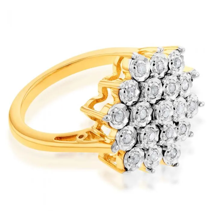 9ct Yellow Gold Diamond Ring Set With 19 Brilliant Cut Diamonds