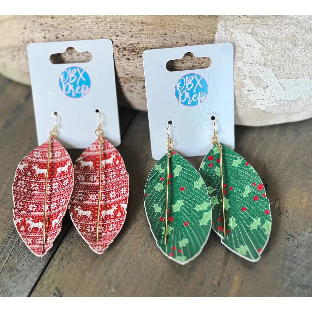 Christmas Print Leaf Faux Leather Dangle Earrings