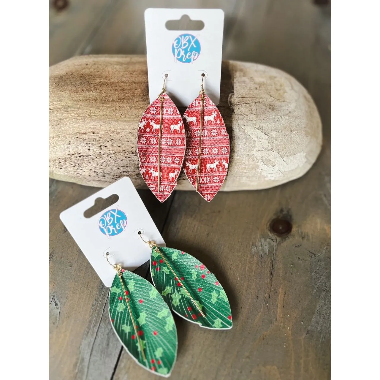 Christmas Print Leaf Faux Leather Dangle Earrings