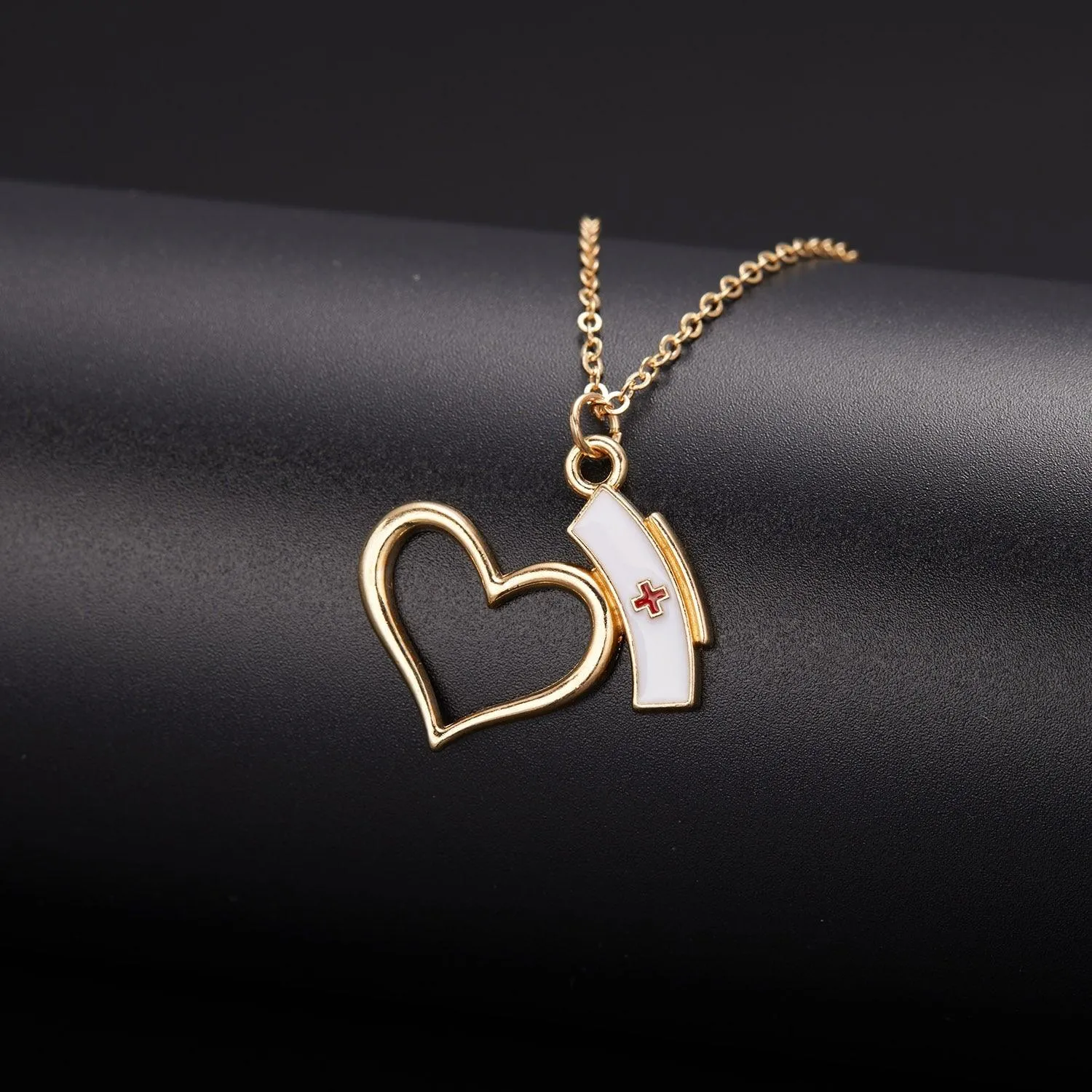 Fashion Heart Nurse Cap Doctor Necklaces Medical Equipment Stethoscope Syringe Pendant Hospital Style Jewelry Graduation Gifts