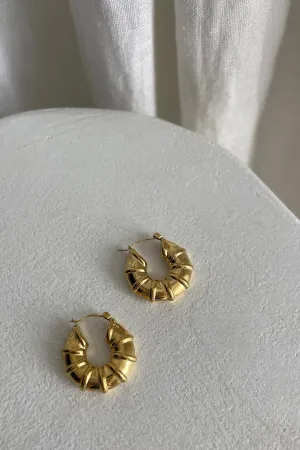 Hillary Ribbed Chunky Hoop Earrings Gold