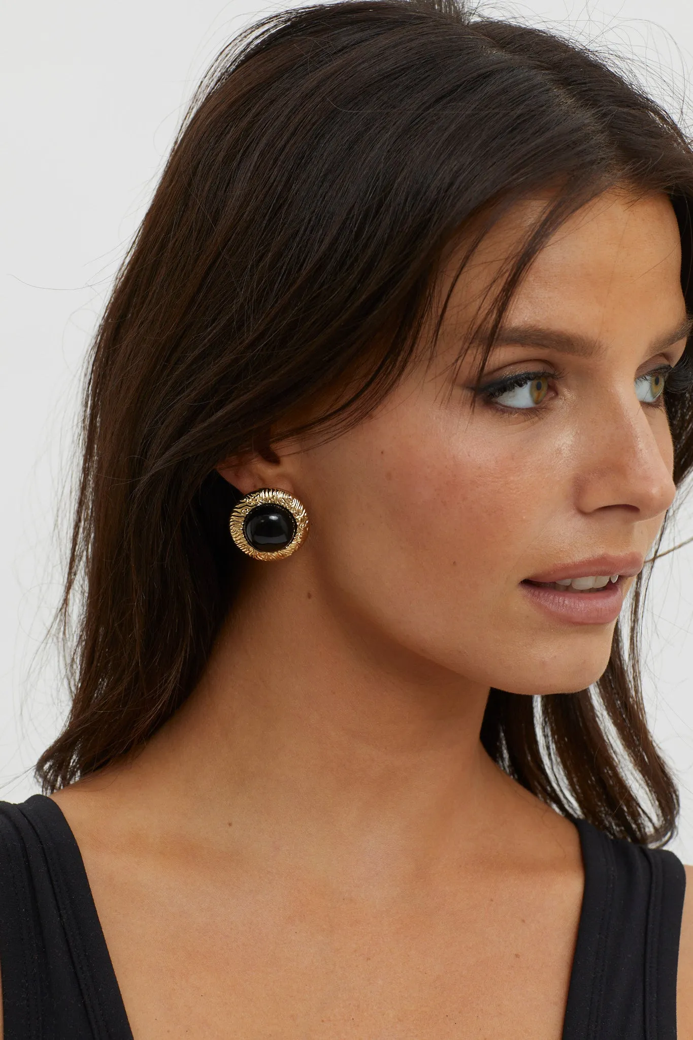 Misty Gold Dome Earrings Black