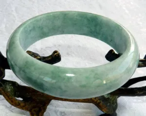 "Good Green" Genuine Natural Burmese Jadeite Bangle Bracelet 59 mm (BB2936)