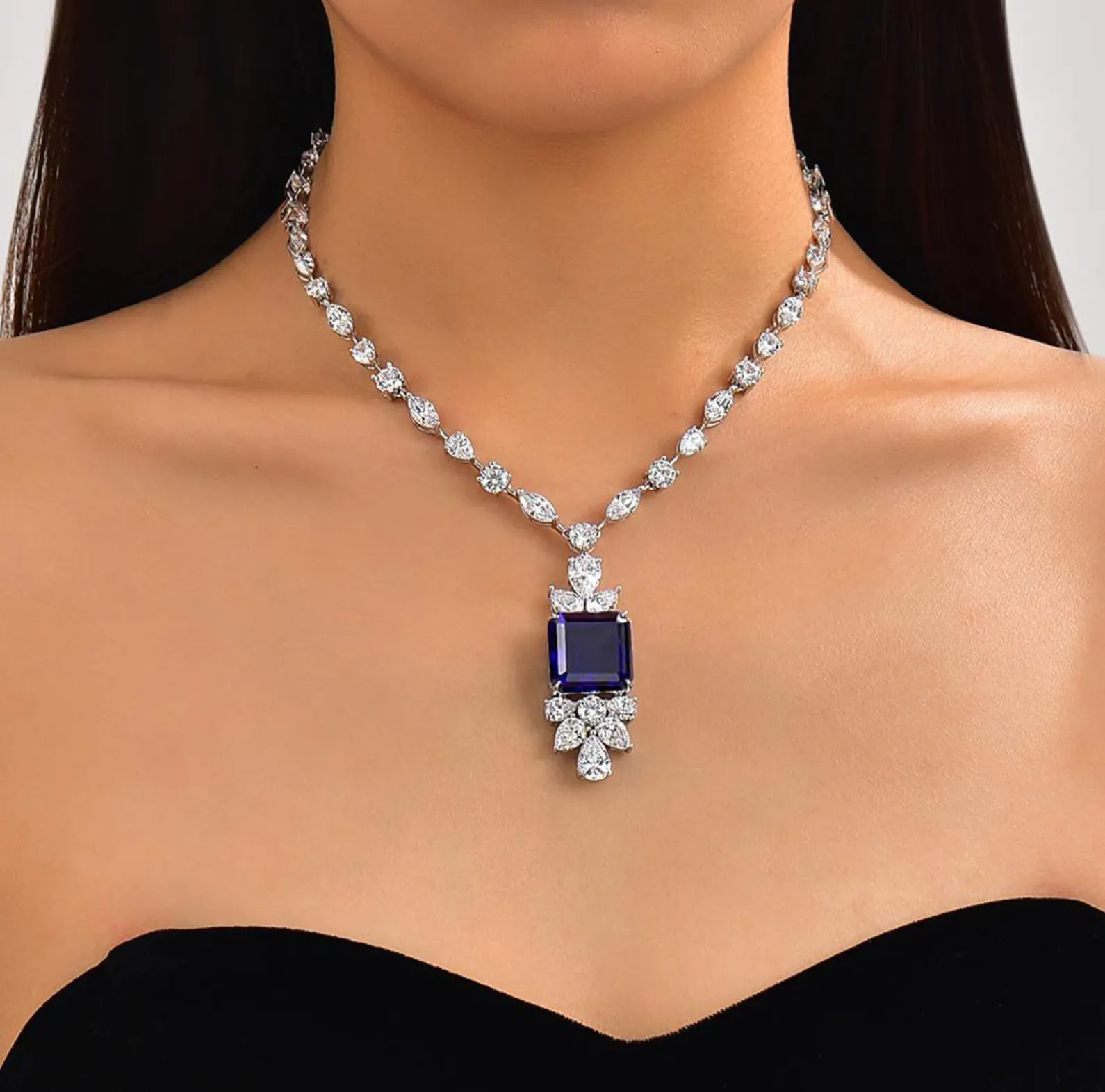 Scheherazade Blue Sapphire Necklace