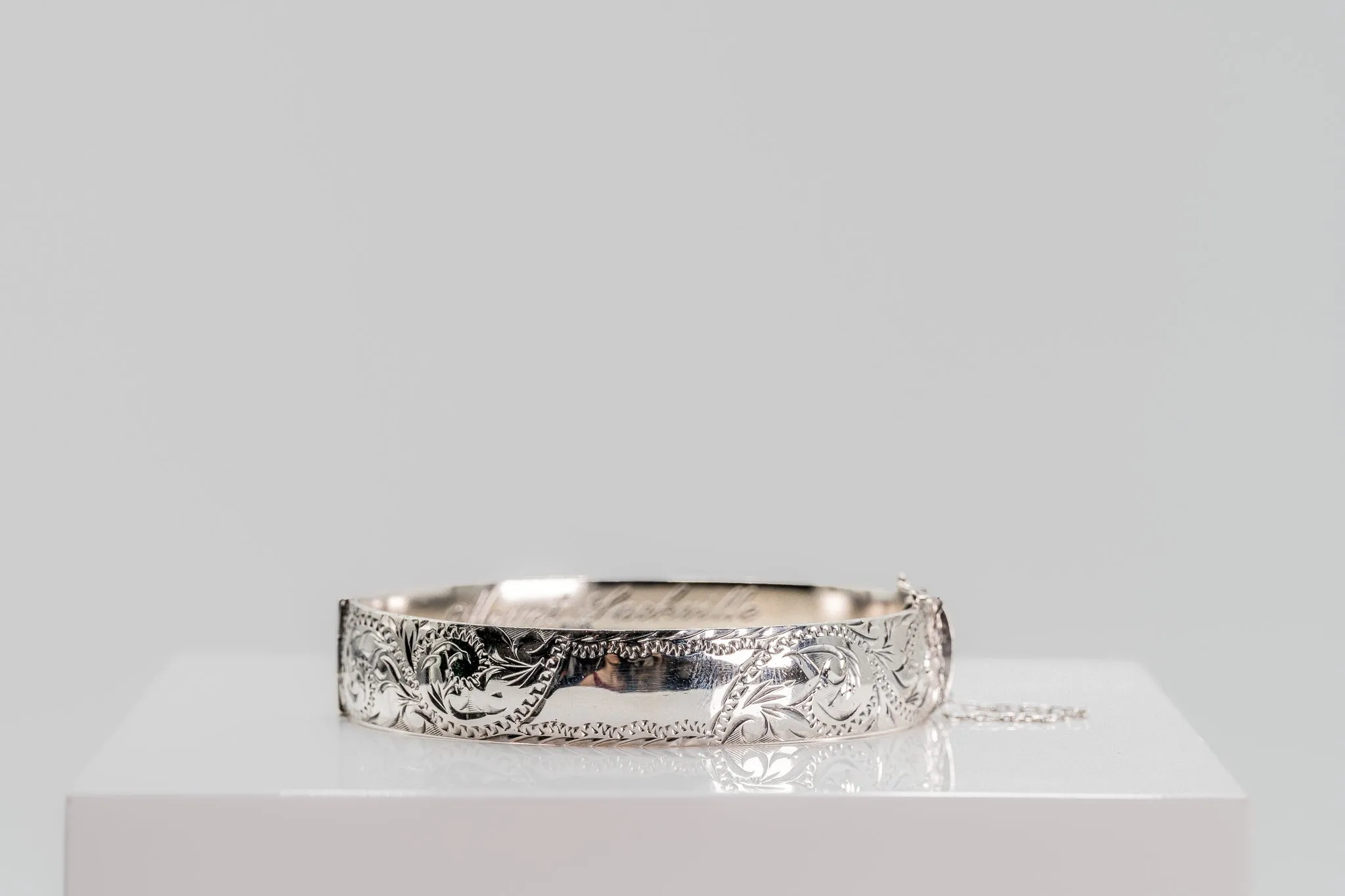 Stunning Silver Bangle: Unique Engraving