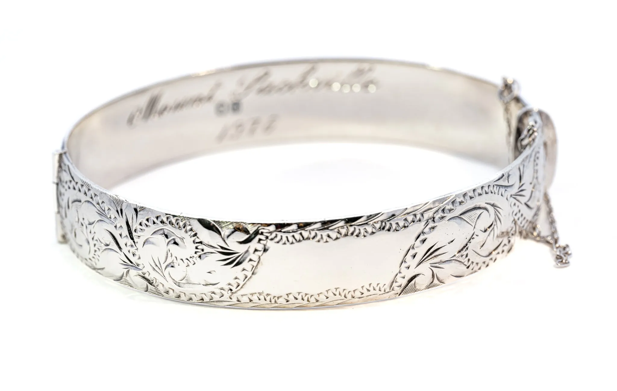 Stunning Silver Bangle: Unique Engraving